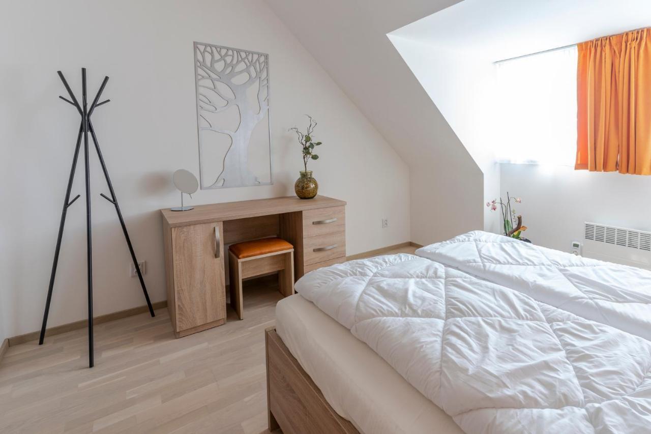 Apartmán Horní Mísečky - luxusní ubytování pro dvě rodiny s dětmi Horni Misecky Exterior foto