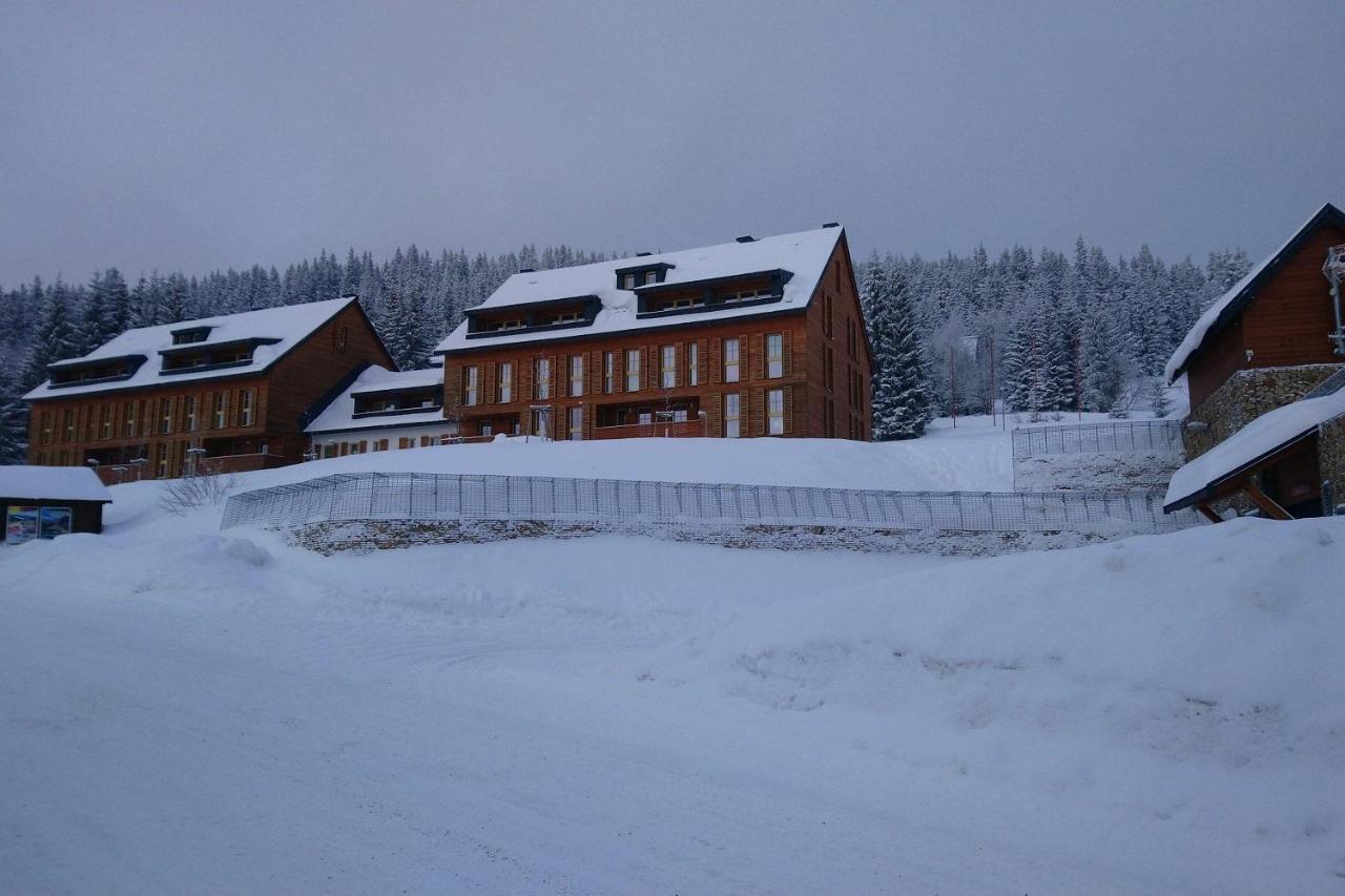 Apartmán Horní Mísečky - luxusní ubytování pro dvě rodiny s dětmi Horni Misecky Exterior foto